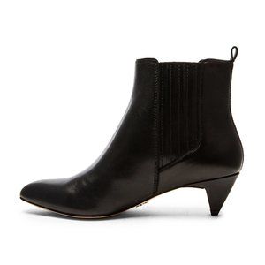 Pour La Victoire Willis Booties Boots NEW Revolve Size 6